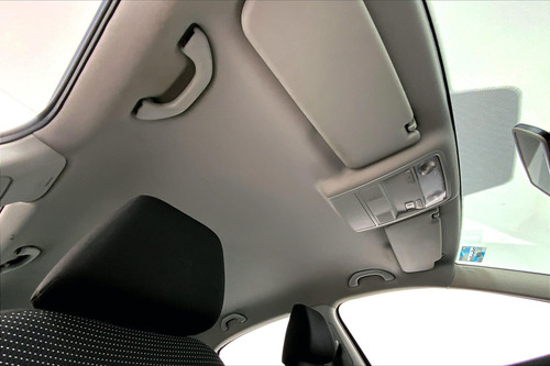 Imagen 25 de 25 de Volkswagen Passat 4 Pts Comfortline, 25l, Tiptronic, Cd, R