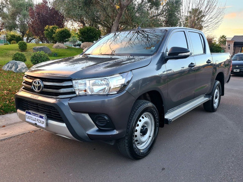 Toyota Hilux 4x2 D/c Dx 2.4 Tdi6 M/t 2016