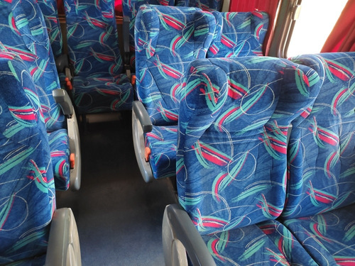 Imagem 5 de 8 de Diant Rodov Mb1418 Busscar 45lug