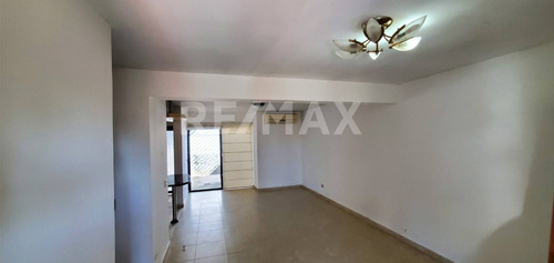 Imagen 4 de 24 de Townhouse Callejon Mañongo, Detras Del Farmatodo Mañongo Conjunto Residencial Las Trinitarias. A65aj7
