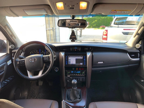Toyota Sw4 2.8 Srx 177cv 4x4 7as. Vea El Video!!