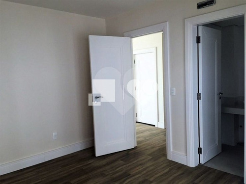 Residência De Alto Padrão Com 4 Suites No Ponta Da - 28-im421015