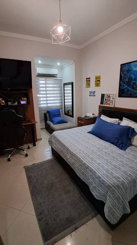 Apartamento En Residencia Cronus Country, El Parral