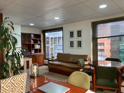 Arriendo Oficina Chico Amoblada