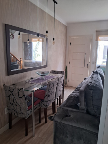 Casa Com Porteira Semi Fechado Em Condomínio Com Portaria 24