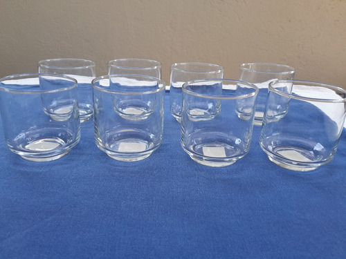 Juego De  8 Vasos De Cristal