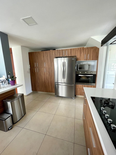 Imagen 18 de 30 de Casa Remodelada En Bosques De Las Loma