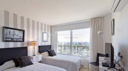 Excelente Departamento En Piso Alto En Torre Yoo-ref:1389