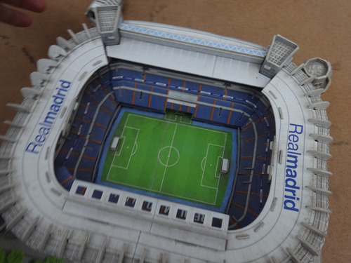 Deporte Antiguo Estadio Real Madrid Futbol Bernabeu Maqueta (Usado)