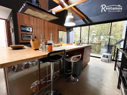 Casa En Venta En Alto Del Escobero. Cod V775211