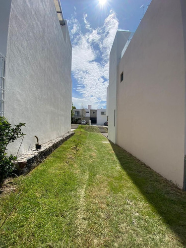 Casa Amueblada En Renta En Cumbres Del Lago Juriquilla Querétaro
