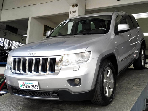 Imagem 2 de 15 de Jeep Grand Cherokee 3.6 Limited 4x4 V6 24v Gasolina 4p