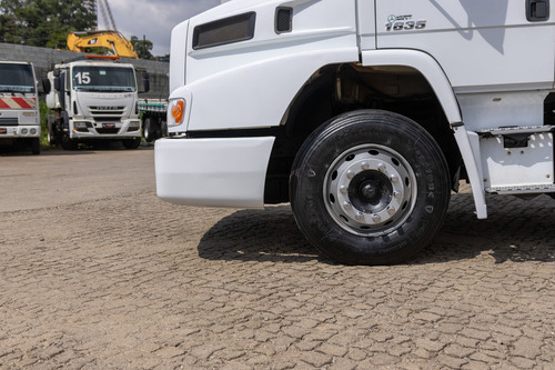 Mb Atron 1635 4x2 Ñ É Volvo Fm 370 Vm 360 Fh 400 Fh 460 440