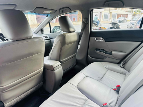Honda Civic 2.0 LXR 16V FLEX 4P AUTOMÁTICO
