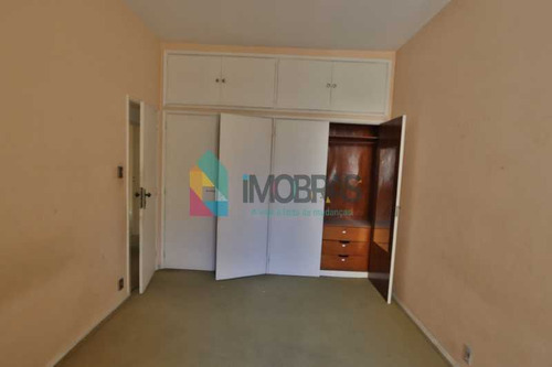 Imagem 7 de 15 de Apartamento De 3 Quartos Em Copacabana Próximo Ao Metro!! - Cpap30903