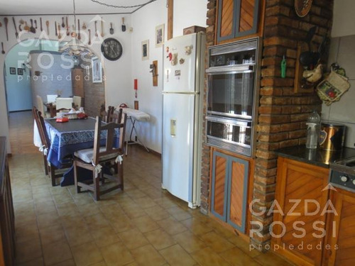 Imagen 13 de 30 de Casa - Jose Marmol