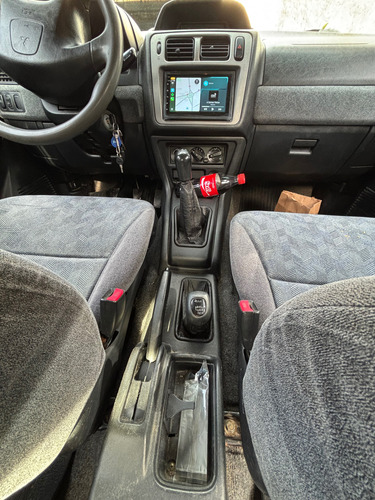 Mitsubishi Montero IO 1.8 Nafta