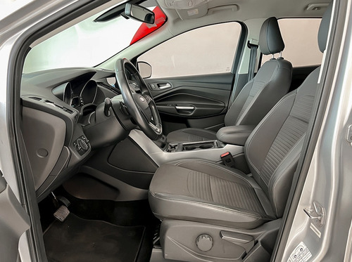 Imagen 16 de 23 de Ford Kuga Sel Ecoboost 6 A/t