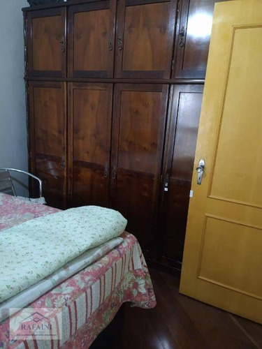 Prédio Coml: Salão E 1 Apto. - Pr0038