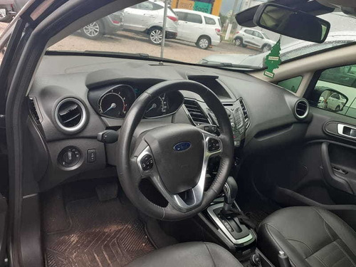 Ford Fiesta Sedan Titanium 1.6 16v Flex Aut.