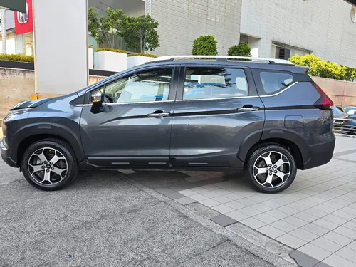 Mitsubishi Xpander 1.5 Cross At