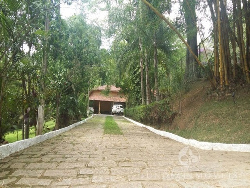 Vendo Maravilhosa Chácara Escriturada Na Estrada Dos Romeiros Em Cabreúva, Com 18 Mil M², Casa Sede Com Quatro Dormitórios, Lazer Com Piscina, Campo De Futebol, Espaço Gourmet, Ria - Ch00119 - 332744