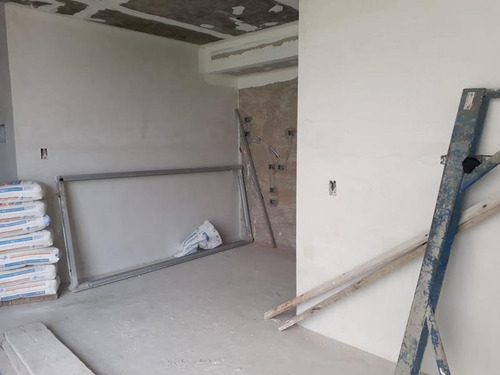 Venta - Departamento 3 Ambientes C/balcón En 10° Piso - Palermo Hollywood - Amplia Financiación