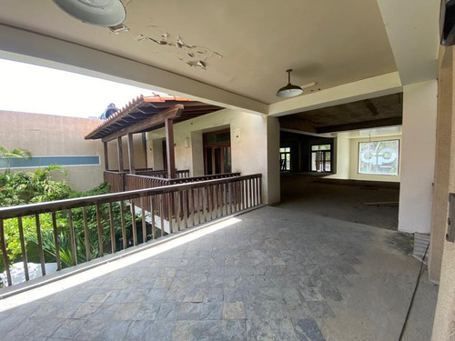 Imagen 3 de 11 de Se Vende Galerias Primus 2400m² Nueva Esparta