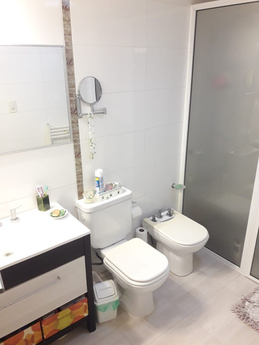 Imagen 12 de 14 de Chalet 3 Amb. + Depto. San Carlos