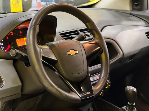 Chevrolet Onix 1.0 5p marchas