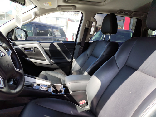 Mitsubishi Montero 2023