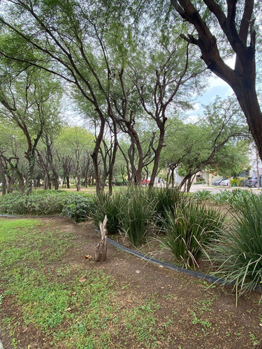 Casa En Venta En Lomas Punta Del Este A 2 Cuadras De Walmart