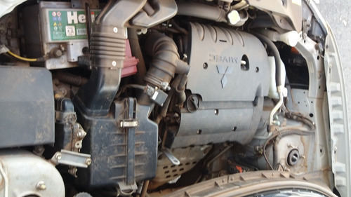 Imagem 13 de 15 de Mitsubishi Asx Awd 4x4 2.0 16v 2014 - 2º Dona - Cinza Lindo