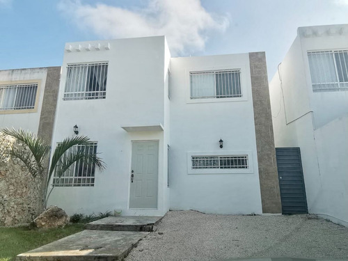 Imagen 1 de 7 de En Venta Casa Fracc. Libélulas, Real Montejo, Con 2 Pisos Y