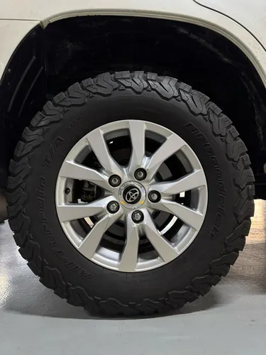 Toyota Land Cruiser 200 2021