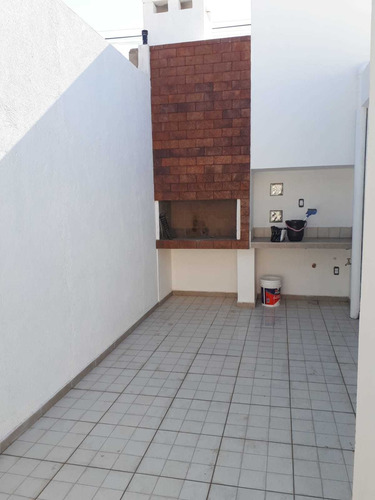 Imagen 5 de 12 de Los Paraisos - Lope De Vega 1435 - Casa En Venta