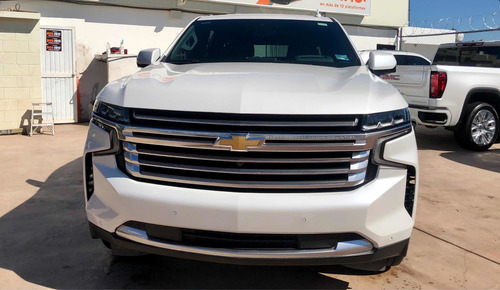 Imagen 3 de 14 de Chevrolet Suburban High Country