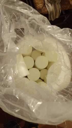 Pastillas De Cloro 200 G Cuñete 50 Kg Empezado. Tiene 42,5 K