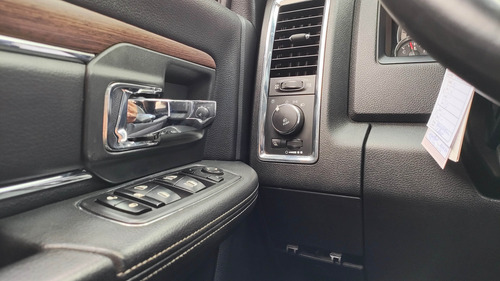 Chrysler Dodge Ram 1500 Dc Laramie 5.7 At