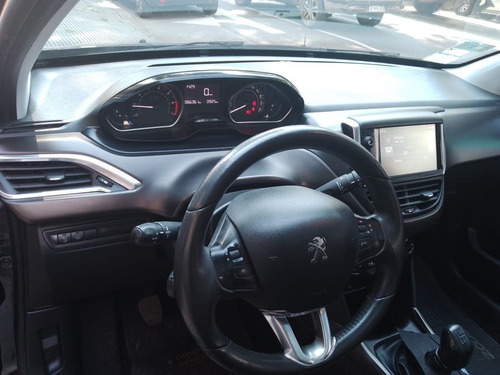 Peugeot 2008 1.6 Feline