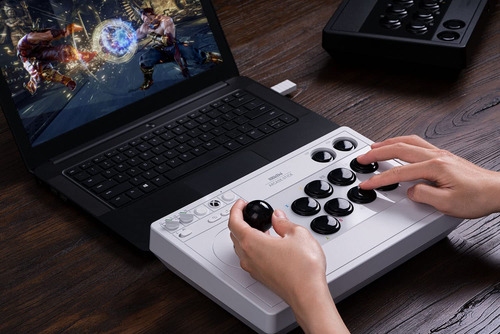 Arcade Fight Stick 8bitdo 2.4g Sem Fio Para Xbox Series X|s