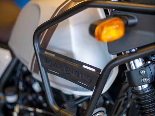 Imagen 17 de 25 de Royal Enfield Himalayan Mirage Silver