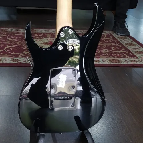 Guitarra Ibanez Gio Grg150dx-bkn Semi Nova Guitarra Ibanez Gio Grg150dx-bkn Semi Nova