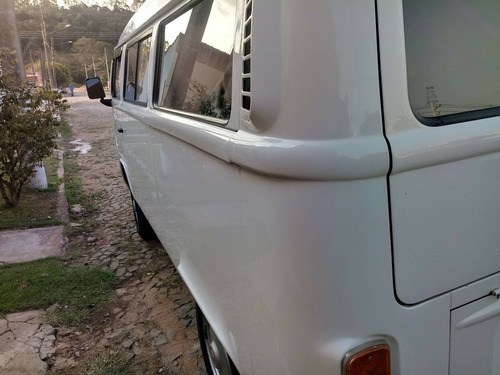 Volkswagen Kombi 2002 1.6 Std 3p Gasolina