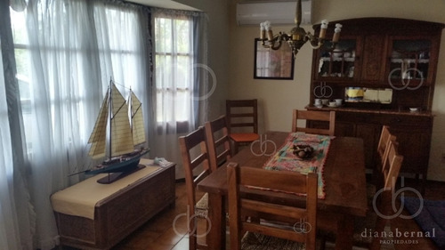 Imagen 8 de 30 de Cabaña Con Un Total De 6 Dormitorios.- Ref: 53745