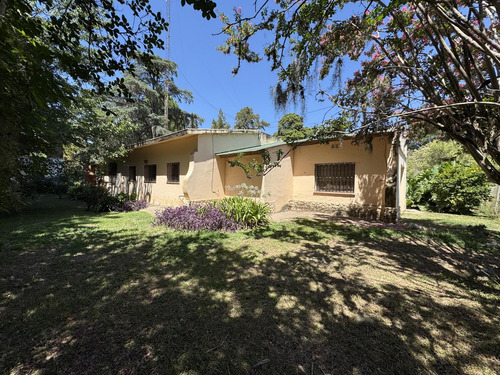 Casa En Venta En Funes O Lote Apto Desarrollo