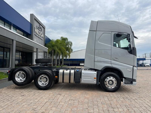 Volvo Fh460 6x2 Trucado Ec Plus Teto Alto Globettroter