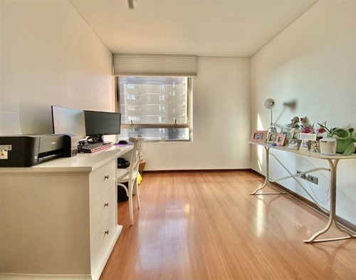 Departamento En Venta De 3 Dorm. En Las Condes