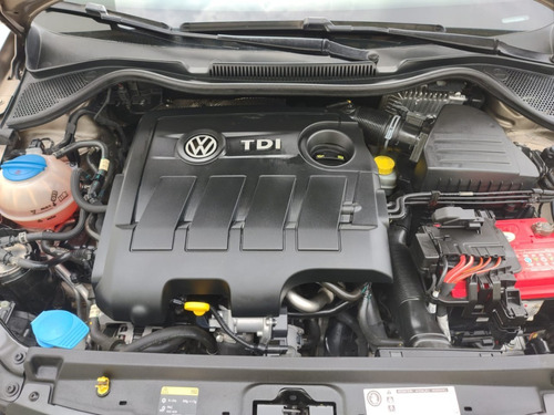 Imagen 13 de 14 de Volkswagen Vento Tdi 1.5 Mt