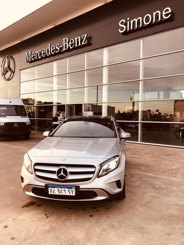 Mercedes-benz Gla200